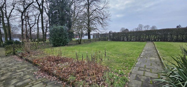 1 (2) Recklinghausen Etagenwohnung Vermietet! *Erstbezug nach Modernisierung! In einem Bauernhaus, mit Gartenanteil, stadtnah gelegen!*