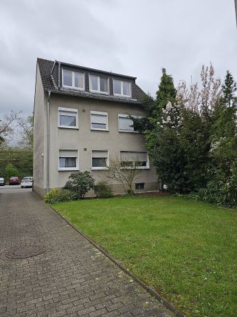 2 Dachgeschosswohnung Herten